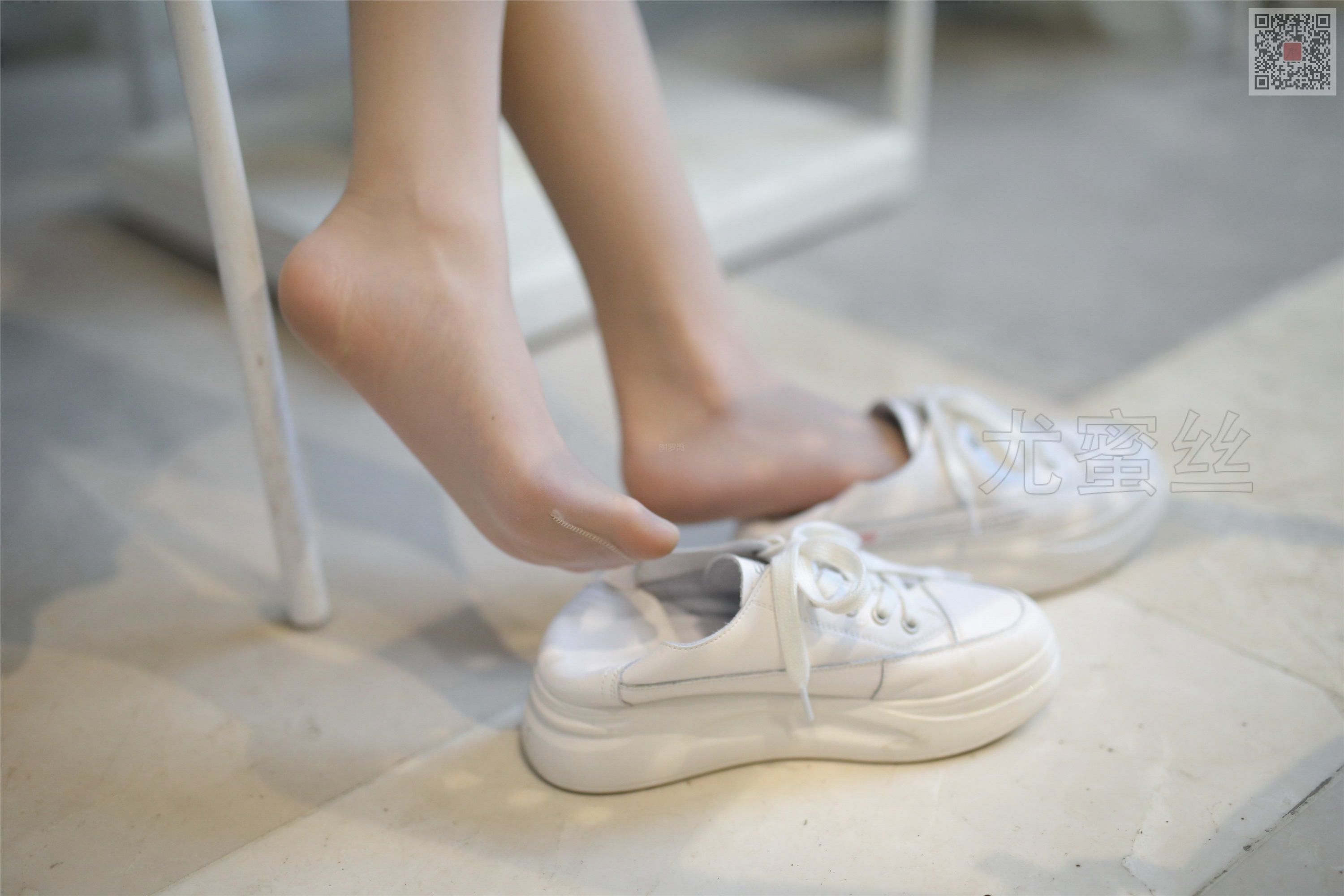 尤蜜丝 穿搭写真 NO.019